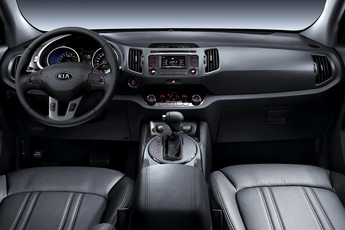 Кия салон купить. Kia Sportage 2014. Kia Sportage 2014 салон. Kia Sportage 2014 Interior. Kia Sportage 2015 салон.