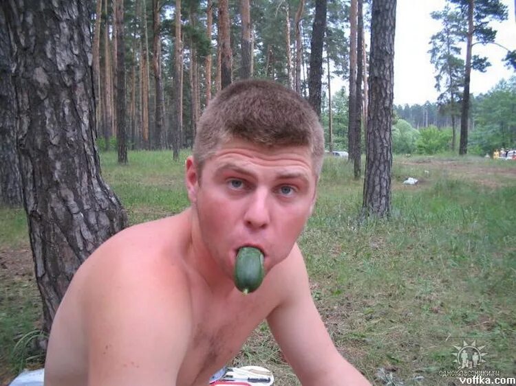 Прикольные пацаны. Парень из деревни. Агрессивный ребенок. Смешные пацаны видео. Смешные пацаны видео.