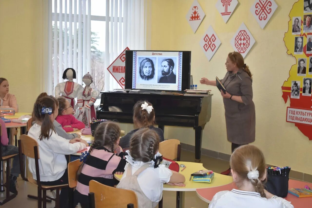 Дши чувашии. Чувашская детская художественная школа искусств. Империя искусств новочебоксарск. Муз школа янтиковского района. Империя искусств новочебоксарск.