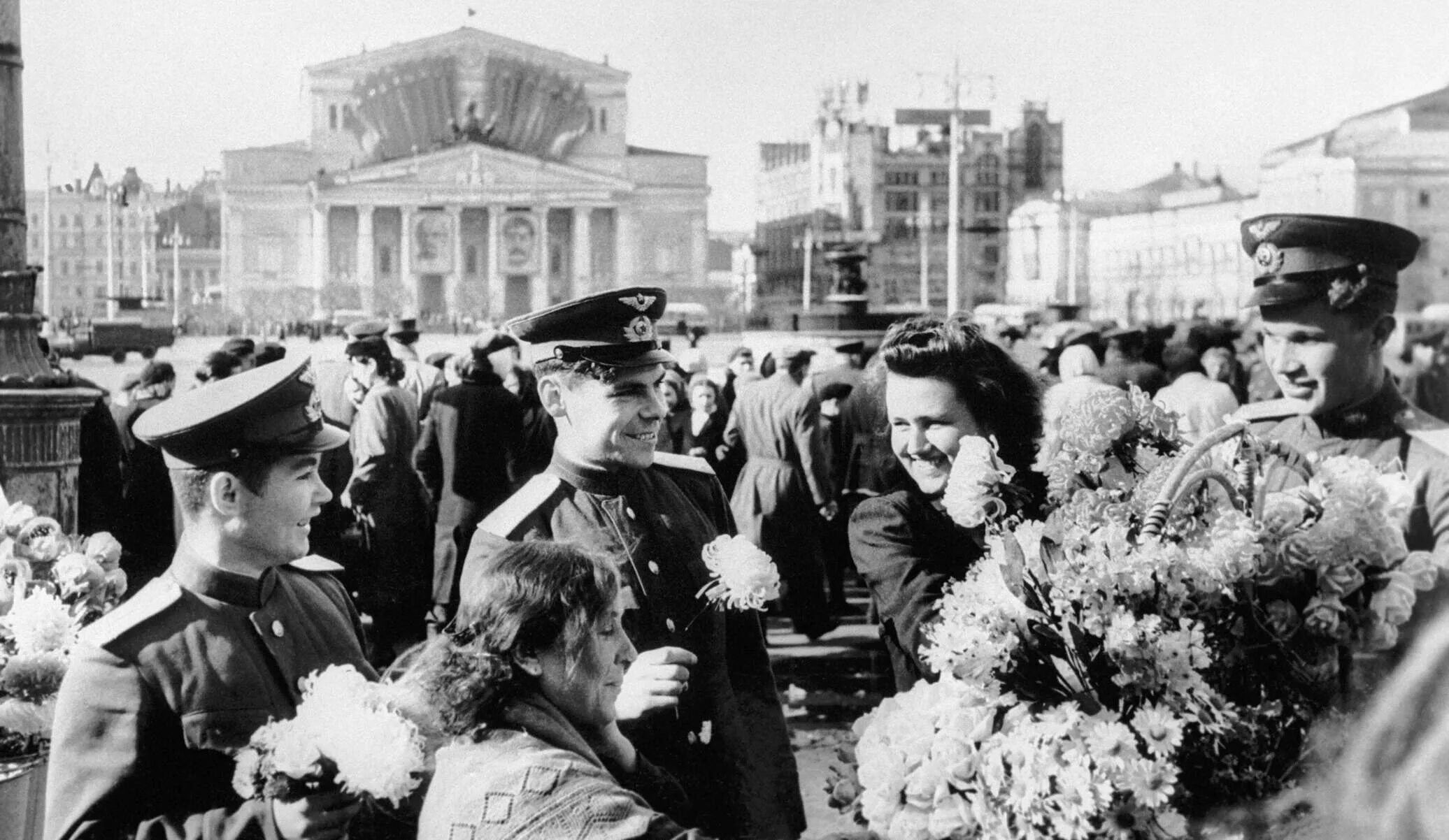 Год празднования 9 мая. ВОВ парад Победы 1945. Кадры Победы 1945. 9 Май Победы 1945 год.