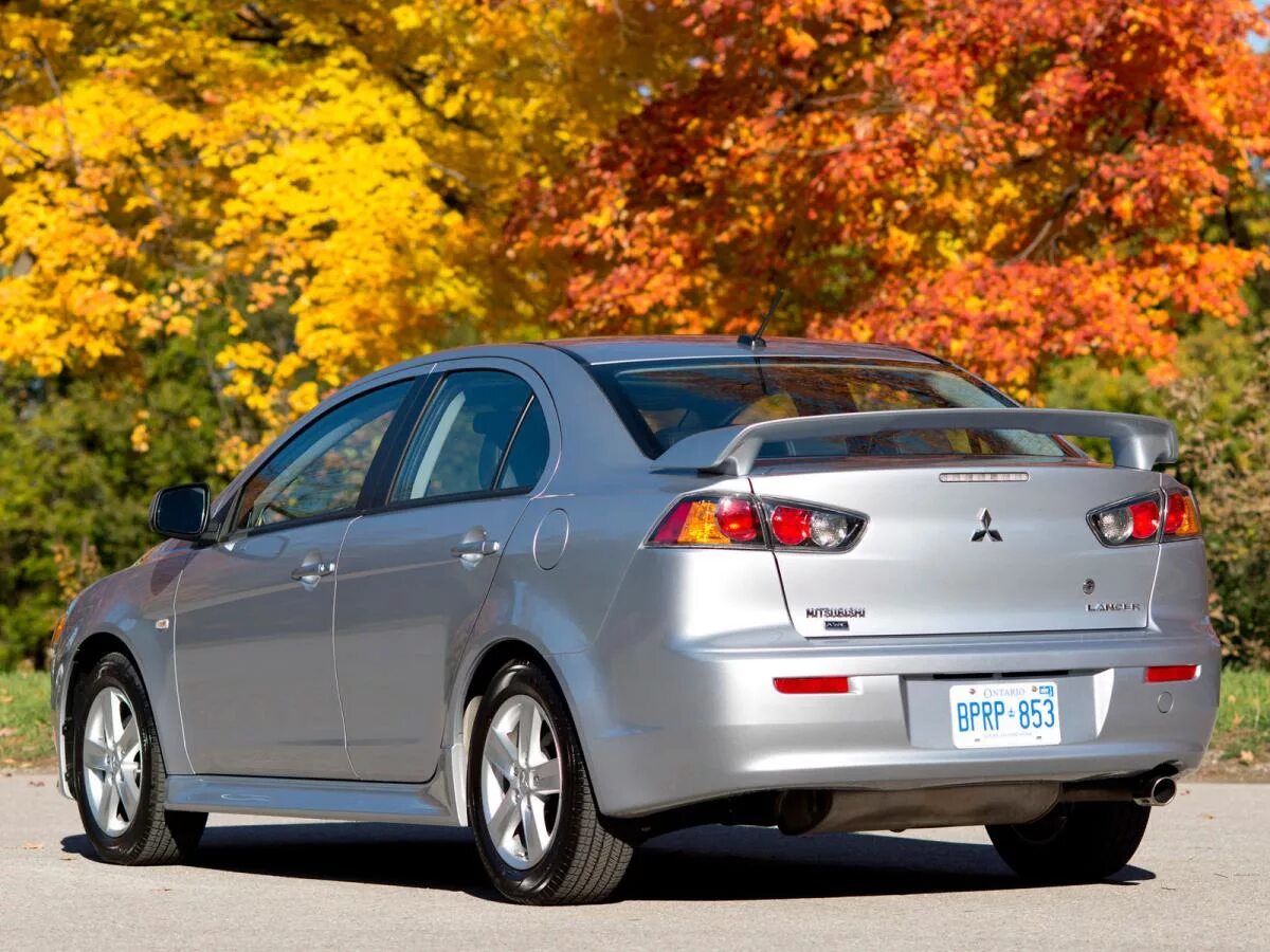 Mitsubishi Lancer 10. Митсубиси ланцер седан. Митсубиси Лансер 10 2.0. Митсубиши Лансер 10 седан. Mitsubishi lancer отзывы