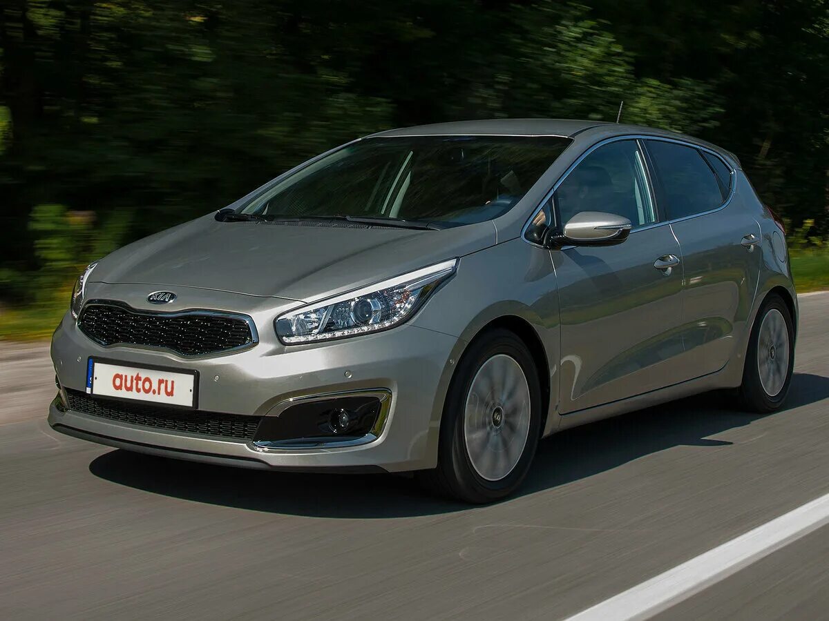 Кия сид 2015 год. Кия СИД 2015. Kia cee'd 2015. Kia Ceed 2015 хэтчбек. Киа СИД 2 2015 год.