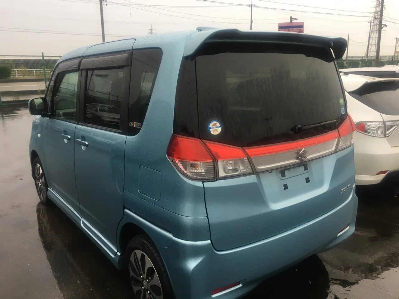 Митсубиси Delica d2. Сузуки Солио 2015. Микрик Делика. Сузуки Солио Митсубиси.