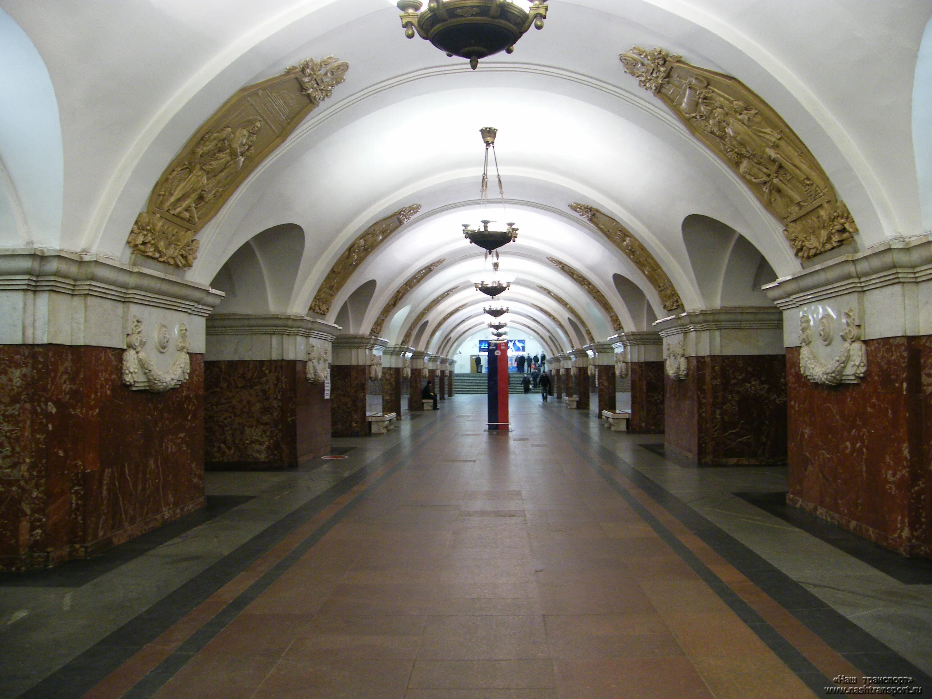 Комсомольская метро баррикадная. Станция баррикадная москва. Схема метро красные ворота на карте москвы. Комсомольская метро баррикадная. Метро парк культуры москва схема.