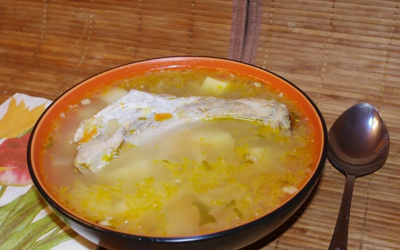 Капустняк из квашеной капусты с пшеном рецепт. Капустняк с пшеном. капустняк с квашеной капустой. капустняк из свежей капусты с рисом. капустняк украинский.