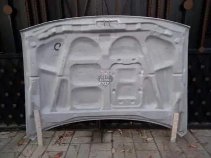 Капот pajero