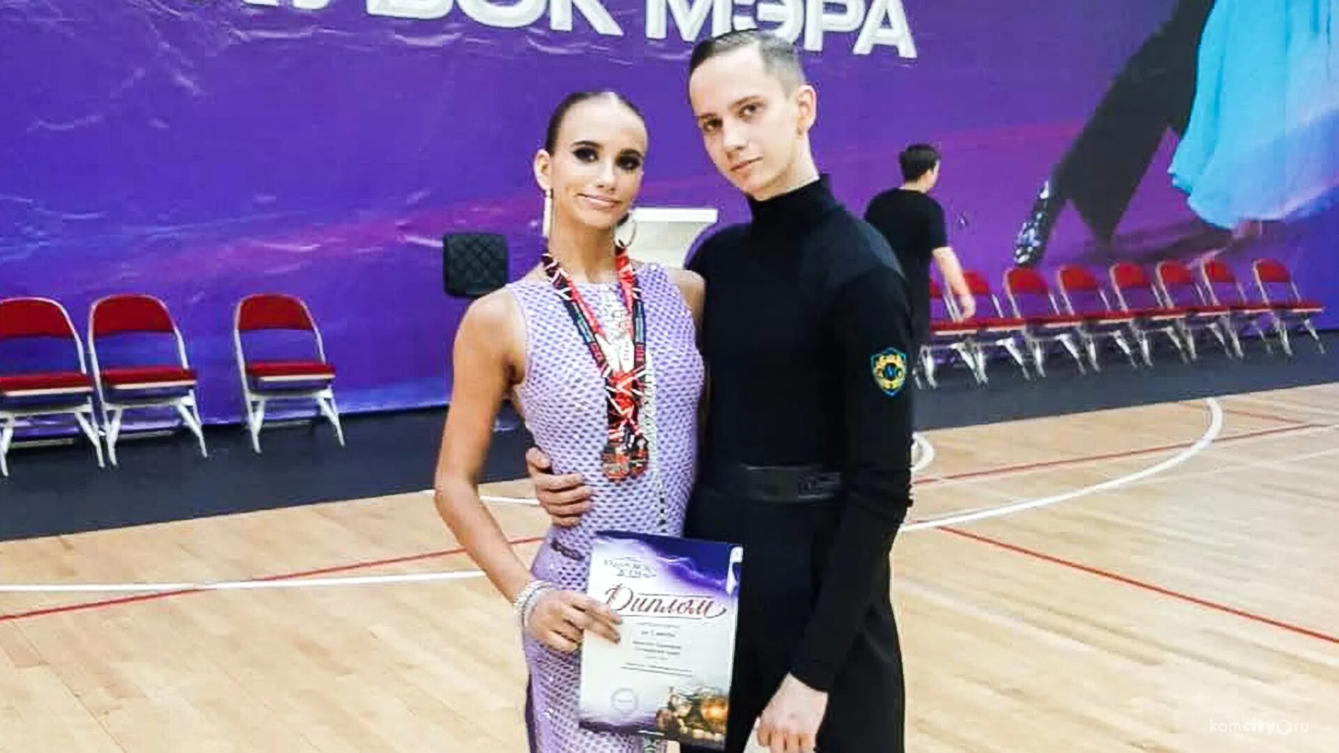 бальные танцы хабаровск