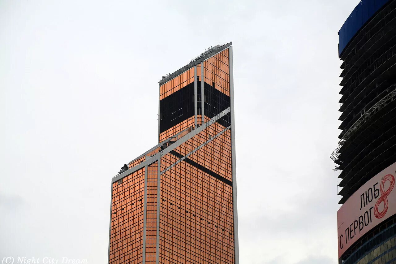 75 этаж меркурий сити. архитектура меркурий сити тауэр. небоскреб меркурий сити в майнкрафте. здания меркурий сити тауэр. меркурий сити этажи.