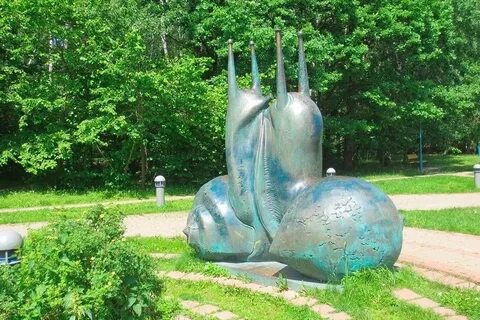 Необычные памятники москвы список