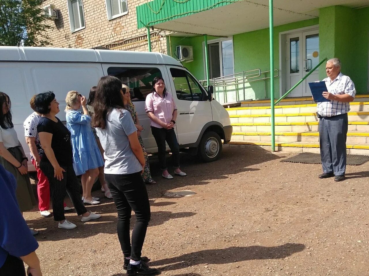 Цзн сорочинск. Трудоустройство центр занятости. Государственная служба занятости. Биржа труда сорочинск. Центр службы занятости населения.