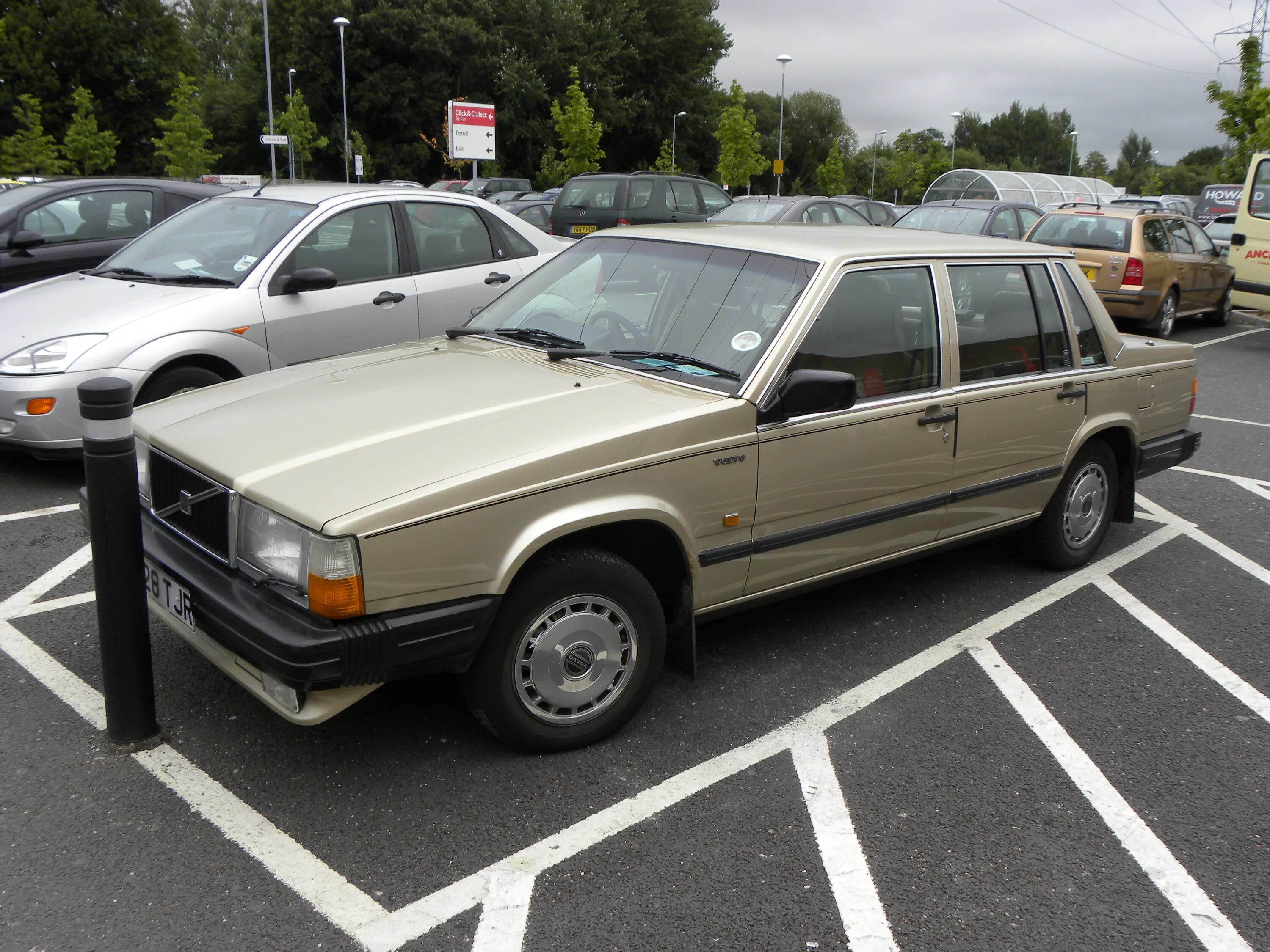 Вольво 740 gl. Volvo 740 серый. Volvo 700. Вольво 960 gl. Вольво задний привод