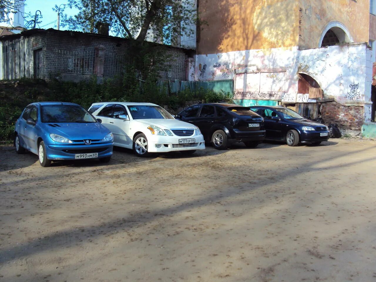 Открытие сезона ретро-автомобилей города Тверь 2017. - Lada 2105, 1,3 л, 1984 го