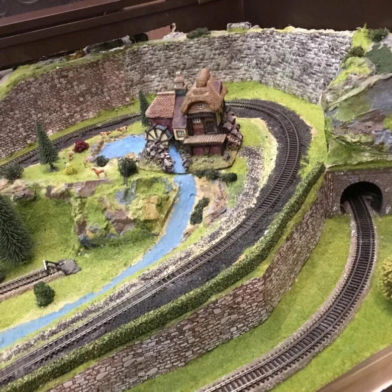 Подам железную дорогу. Tech train 90127 модель железной дороги. Железная дорога piko 57172. Железная дорога piko 57170. Piko 57683.