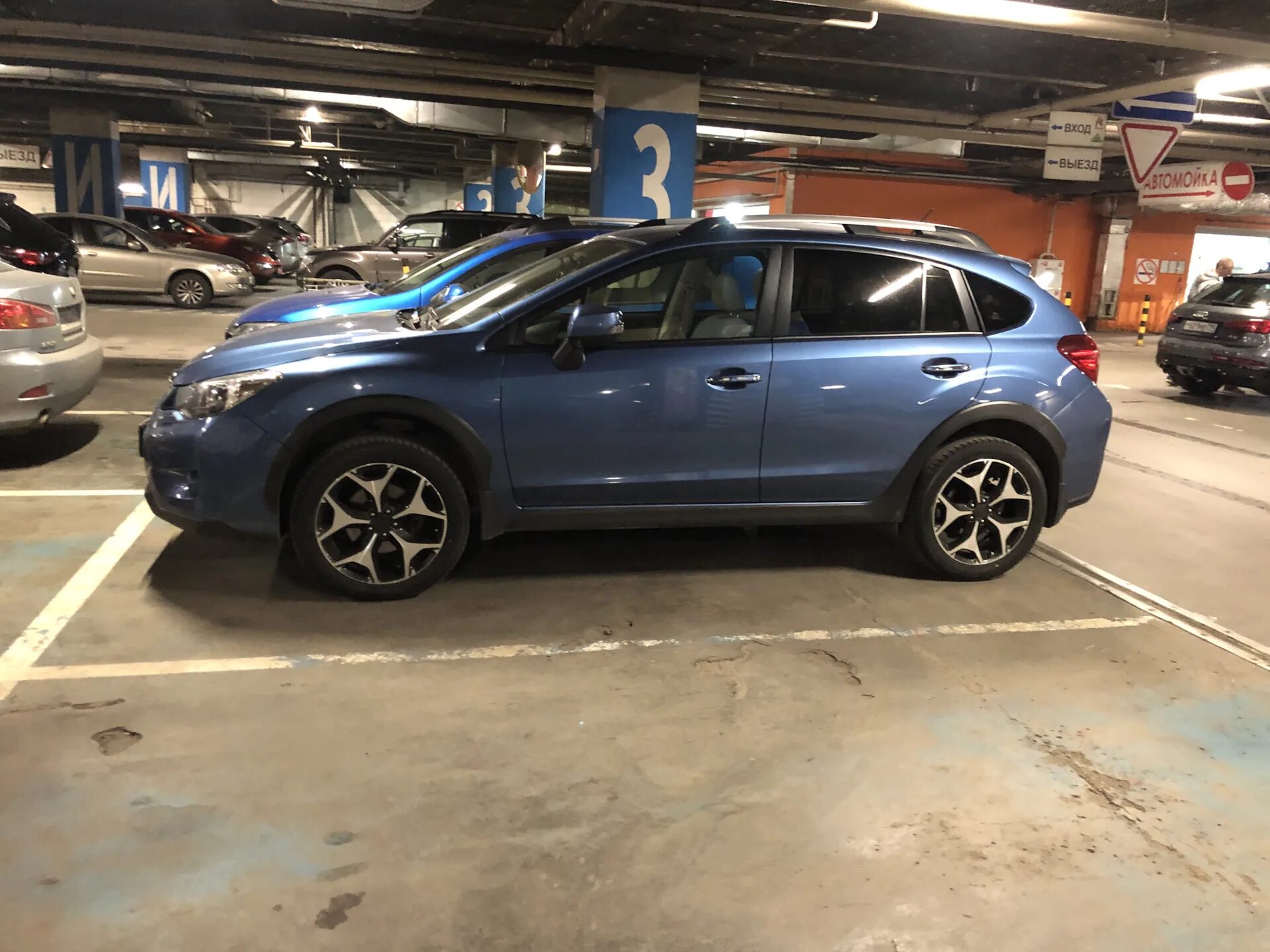 Шины subaru tribeca. Subaru xv r18. subaru xv r19. subaru xv диски r18. 225/55 r18 на субару xv.