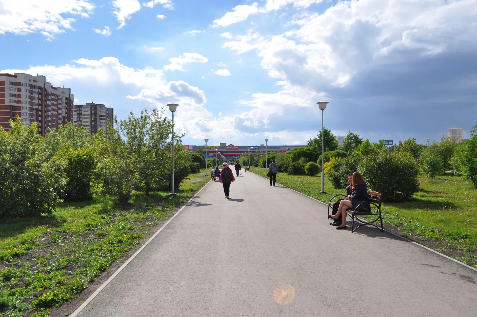 Южный чкаловский. Парк Южный Екатеринбург. Чкаловский район ЕКБ. Южный парк ЕКБ. Город Екатеринбург Чкаловский парк.