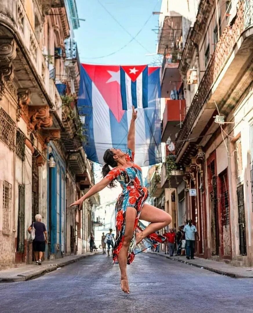 Куба остров свободы. Вика Куба. Остров свободы Куба Варадеро. Куба девушки.