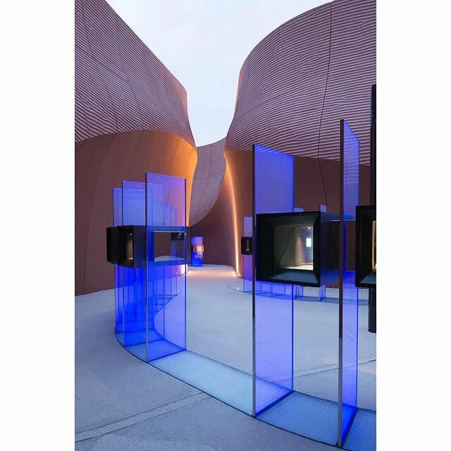 Luminar пространство. Свет павильонных. fe-luminary-p-b в интерьере. luminar rgb-122. luminary micro.