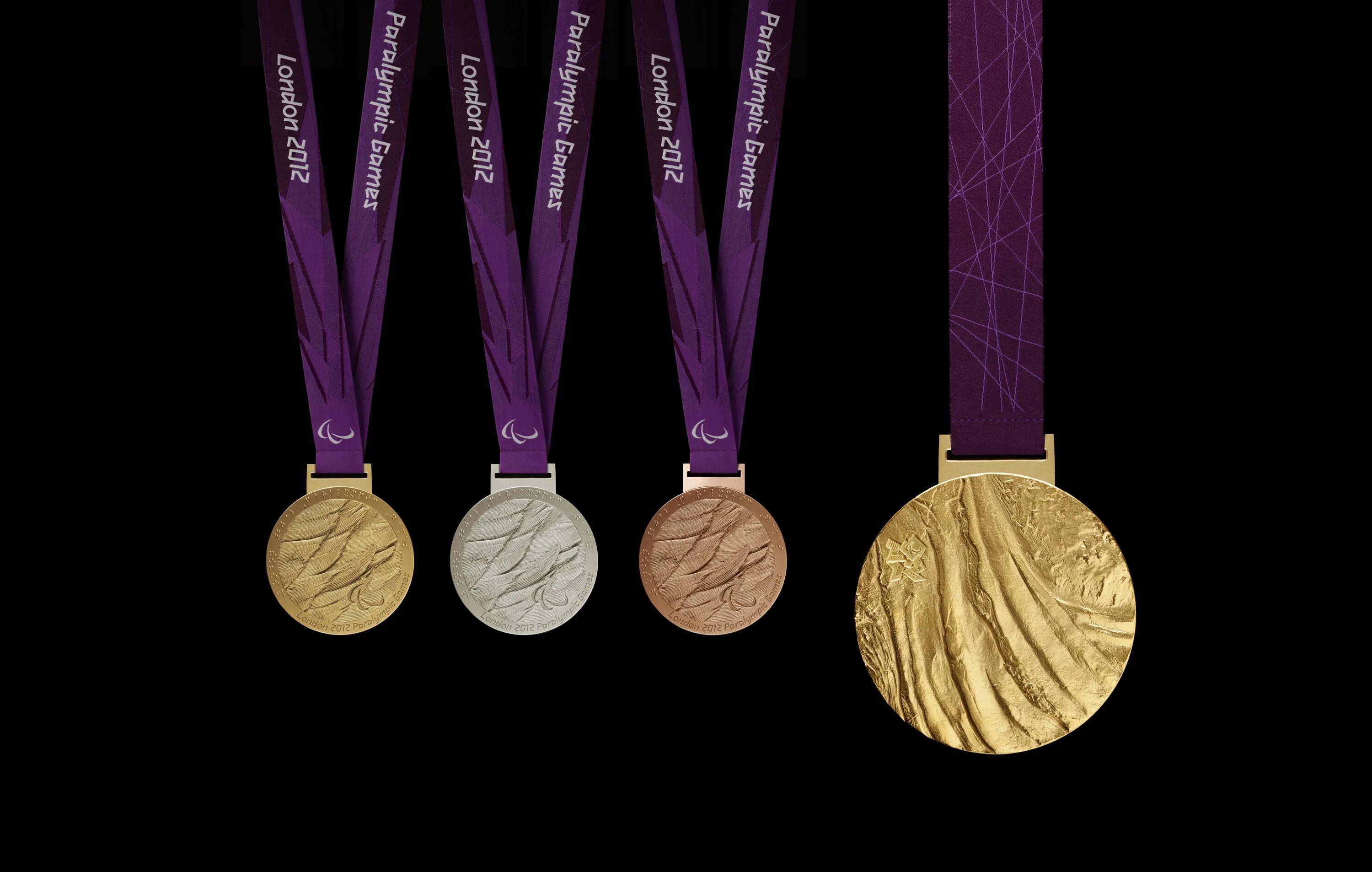 Medal отзывы. Лондон Паралимпийские игры медали 2012. Олимпийская медаль Лондон 2012. Золотая медаль Паралимпийских игр. Медали олимпиады 2012 Лондон.