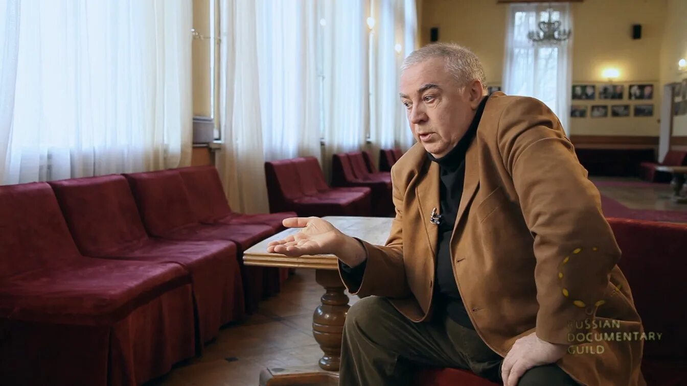 Российский писатель п. Документальные фильмы про писателей. писатель борисов в. п.. пелевинщина. грачев (данфельд) евгений павлович писатель.