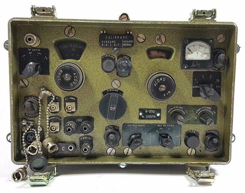 Приемник калина. Р-311 радиоприёмник. Радиоприемник кв905. Км приемник. Рация р-354.