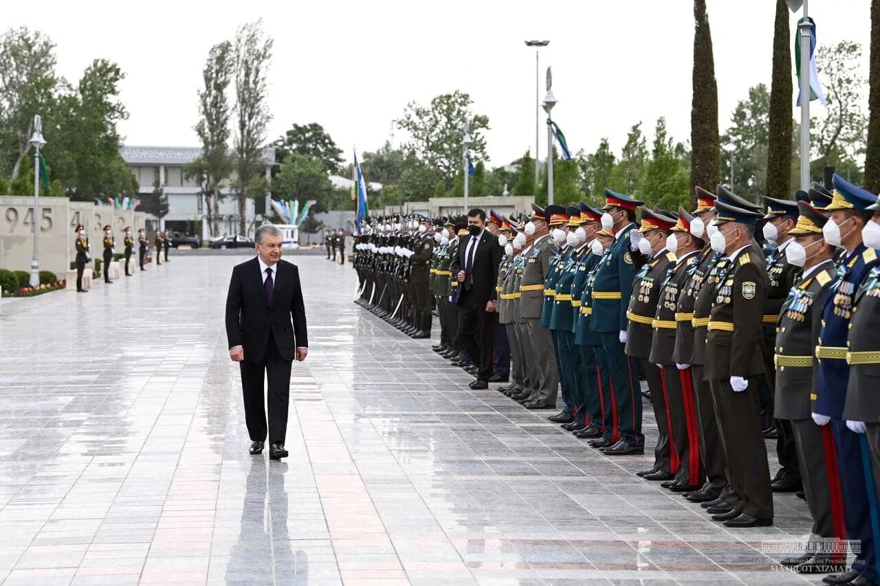 9 may xotira va qadrlash kuni. Армия Узбекистана Шавкат Мирзияев. Узбекистон харбий. Matonat Madhiyasi. Парк Победы Узбекистан.