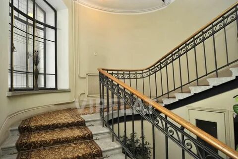 Лестница в жилых многоквартирных домах