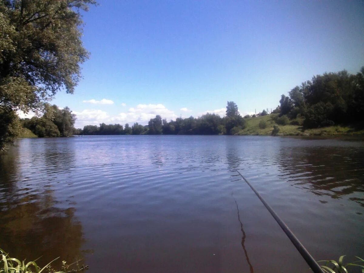 Рыбалка на реке день. Природа река рыбалка. Рыбалка в Башкирии. Рыбалка в Федоровском районе. Берег реки рыбалка от первого лица.