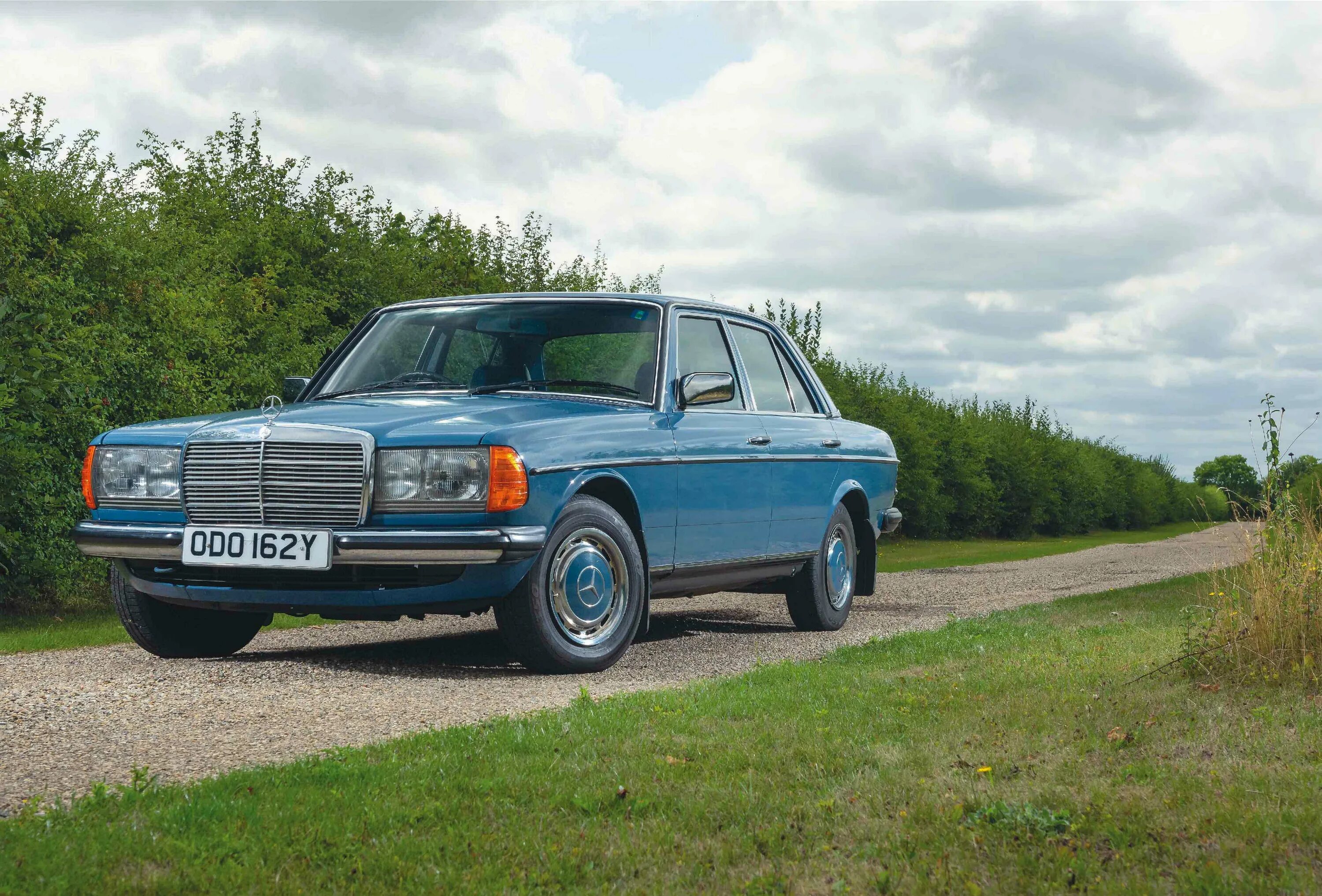 Купить мерседес w123. Mercedes-Benz w123. Мерседес Бенц w123. Mercedes-Benz w123 230. Mercedes-Benz w123, 1983.