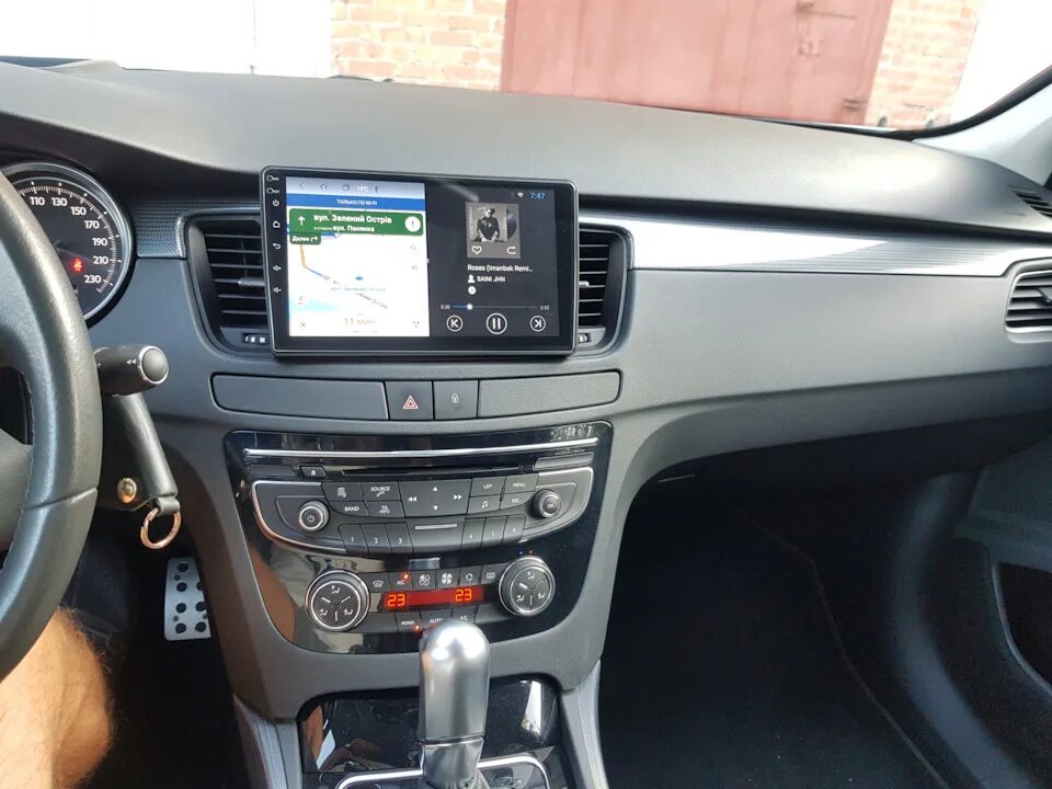 Intro chr-0791gv штатная магнитола suzuki grand. Мультимедиа для пежо тревеллер. Пежо 508 мультимедиа. Штатная магнитола 7 дюймов для пежо. Пежо 508 торпедо.