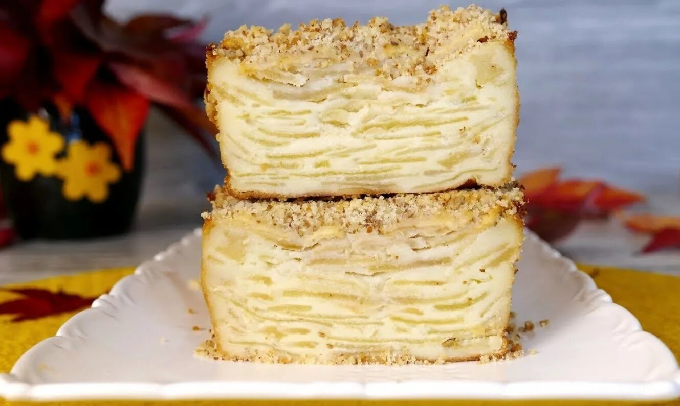 Невидимый пирог с яблоками. Французский невидимый пирог. Французский невидимый пирог. Итальянский пирог-невидимка. Французский невидимый пирог.