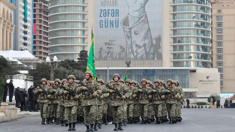 Azeri 2020. Парад Победы Баку 2020. Военный парад Азербайджана 2020. Военный парад в Баку в честь Победы в Карабахе. Нагорный Карабах парад Победы.