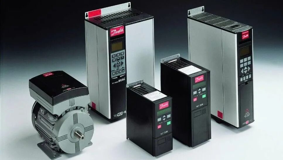 Danfoss 3000. Преобразователь частоты danfoss. частотный преобразователь siemens. danfoss частотный преобразователь. частотный преобразователь 10000 квт.