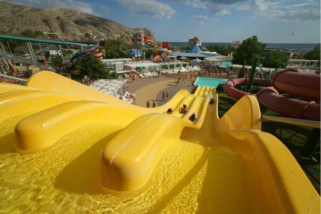 евпатория аквапарк аквапарк банановая республика. развлечения в крыму. аквапарк водный мир судак. судак аквапарк аквапарк. парк аттракционов дримвуд мрия.