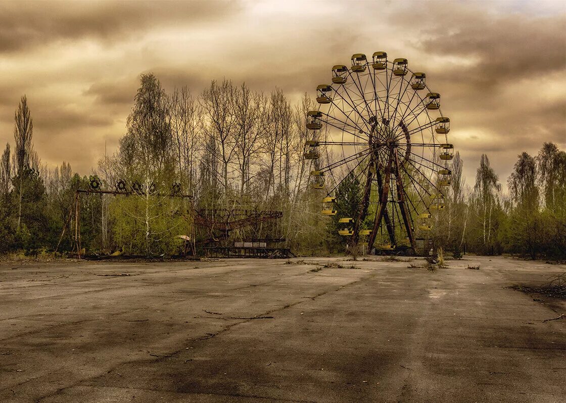 Http chernobyl. Припять. Припять зона отчуждения. Припять Чернобыль ЧАЭС зона отчуждения. Припять город призрак.