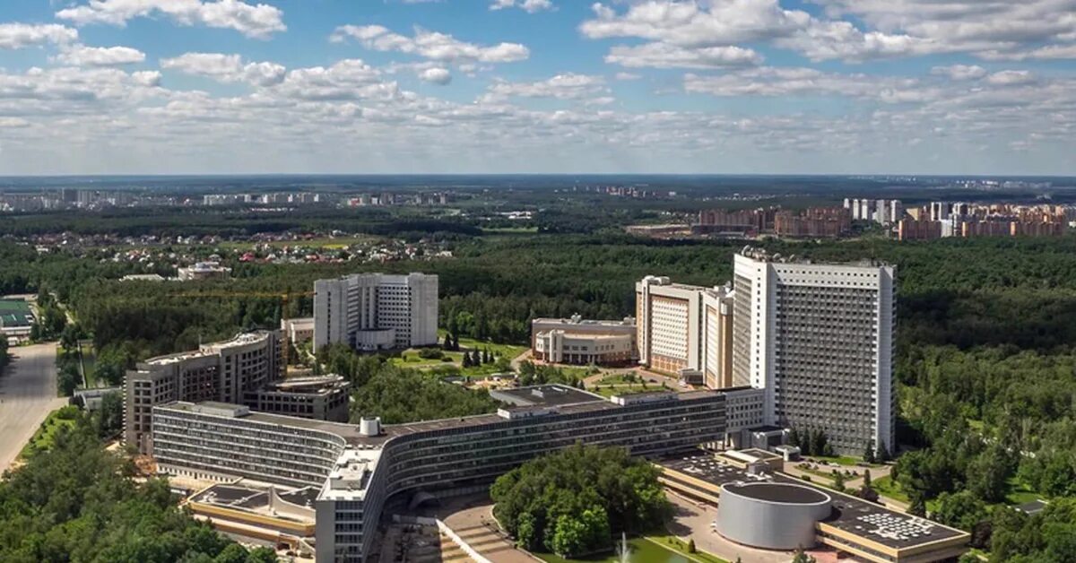 Комплекс ясенево. Штаб внешней разведки Ясенево. СВР Ясенево. Академия СВР Ясенево. Здание СВР В Ясенево.