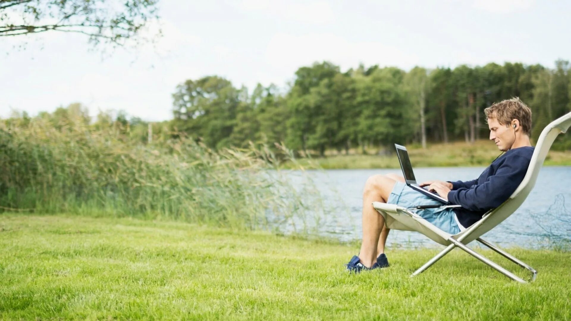 Человек перед лабиринтом. Перемены в жизни. Равновесие в природе. Упрощенная жизнь. Земля в цепях.