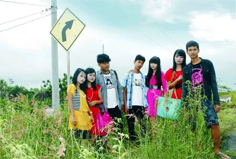 Sma nasional pati (foto album ) foto album kelas XII ipaIPS tahun pelajara...