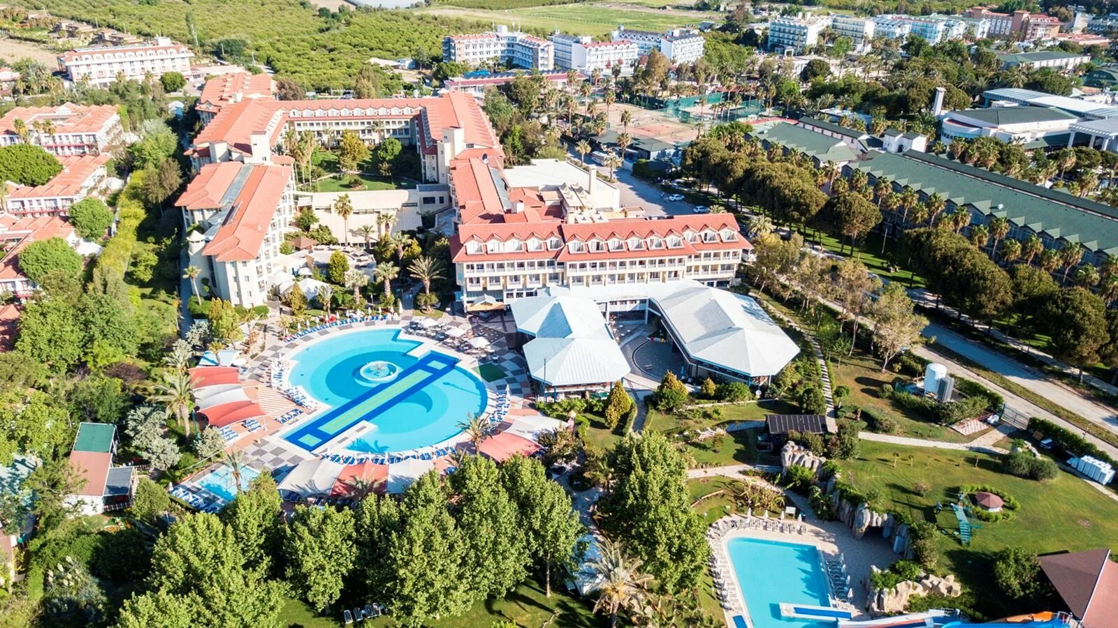 Queens park le jardin 5 турция. Queen's park le jardin resort 5 турция кемер кириш. Le jardin resort) 5* кириш, кемер. Queens park le jardin resort. Queen s park le jardin hotel 5.