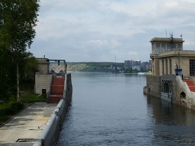 Поселок шлюзы. Краснодонецкая шлюз. Печатники шлюзы остров. Шлюз Новосибирск.