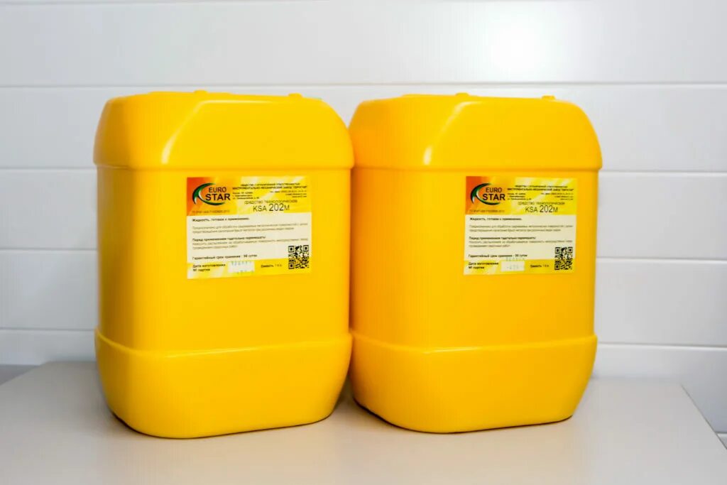 Lekron смоленск. сож эмульсол. отвердитель для эпоксидной смолы этал 45м. 3м производитель. м производитель.