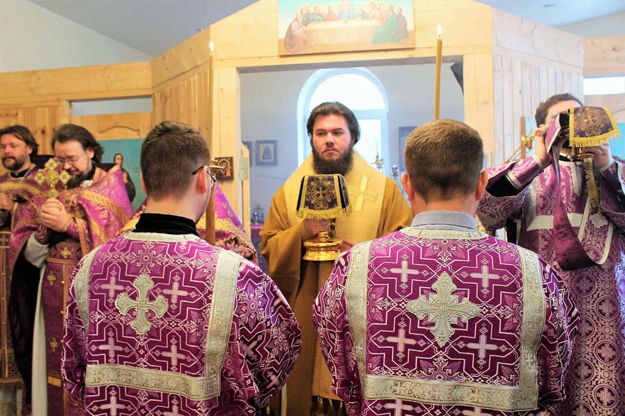 Храм тушино расписание. Церковь сергия радонежского в тушино. духовенство храма сергия радонежского в тушине. храм сергия радонежского в тушино пасха.
