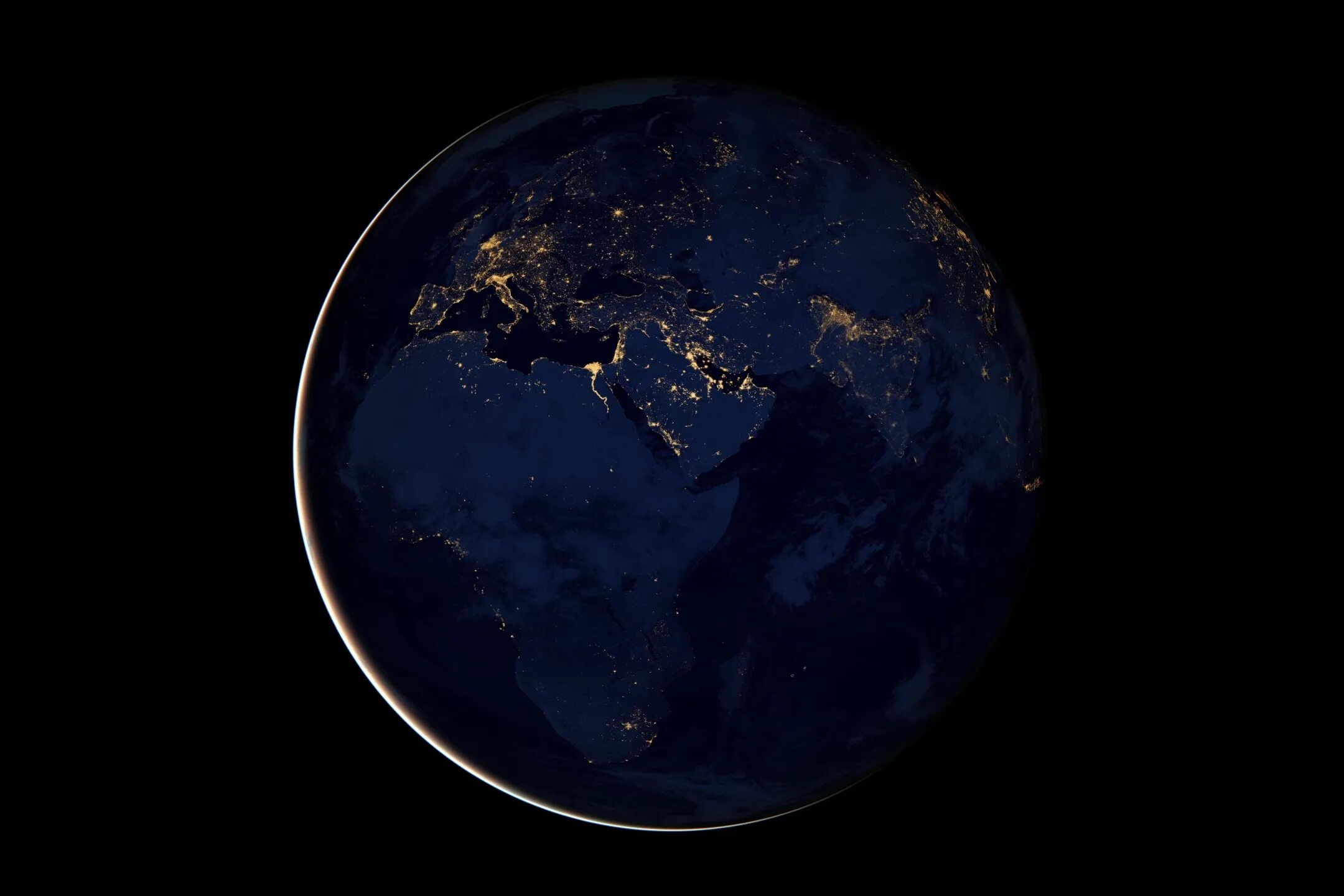 Земля 10 часов. Вид земли из космоса. Планета вид из космоса. Планета на черном фоне. Снимки земли с космоса.