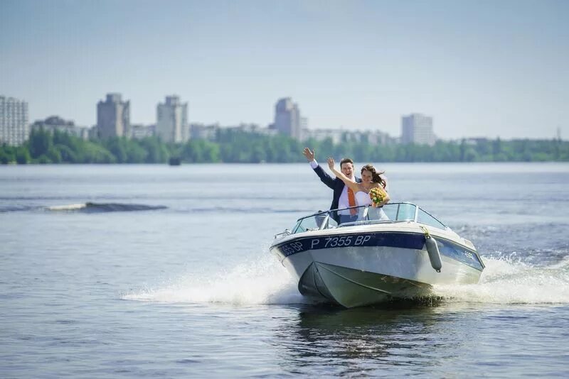 Катер норд 2. Катер с мотором. Интервью катера. Катера. Катер buster x.