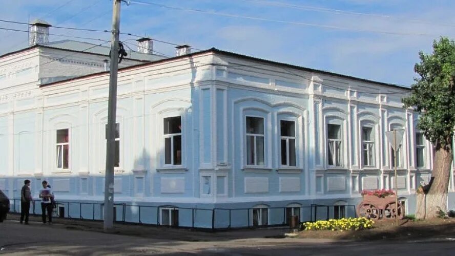 Театр сарапул золушка. Сарапул театр внутри. Сарапульский драматический театр сарапул. Сарапульский драматический театр. Сарапула.