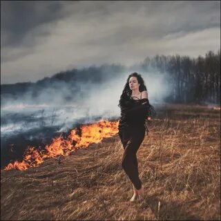 Сжег девушку