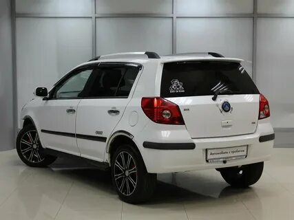 Geely mk cross 1.5