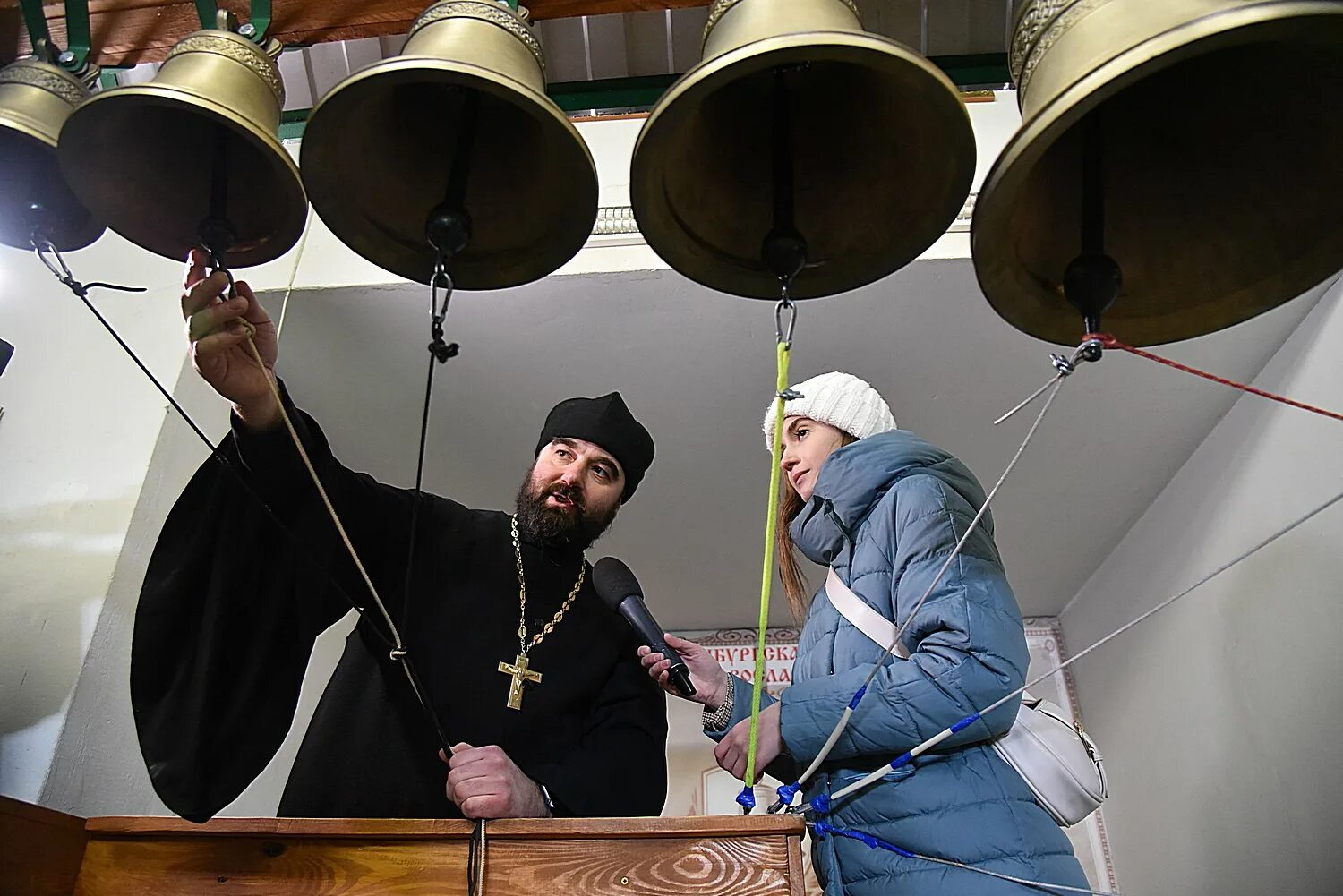 Школа звонарей в храме большого Златоуста. Звонарь. Колокольные звоны в Великий пост. Колокольный звон в великий пост