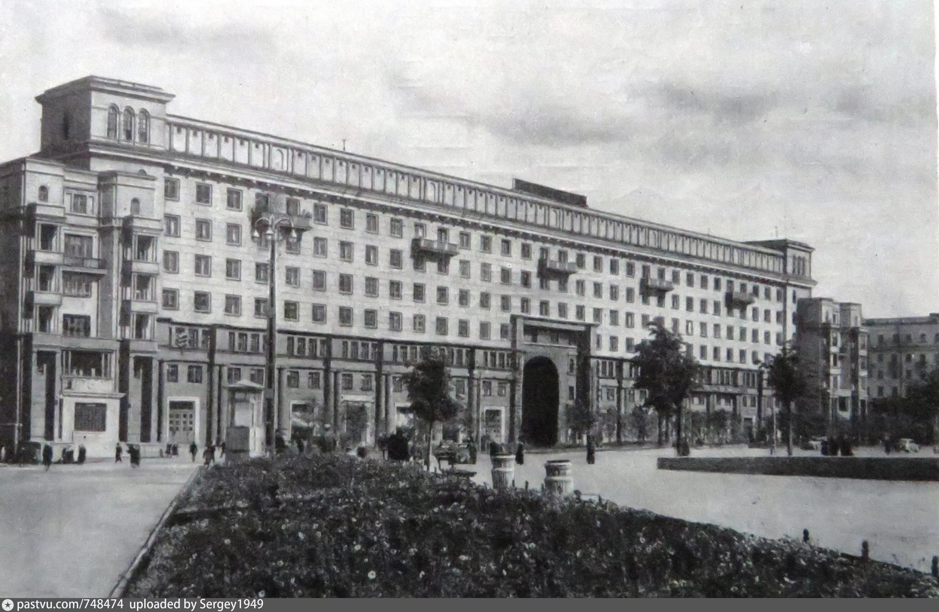 Дом исполкома. Дом исполкома. Совет депутатов елец официальный сайт. Ул исполкома 13 нижний новгород. Дом исполкома.