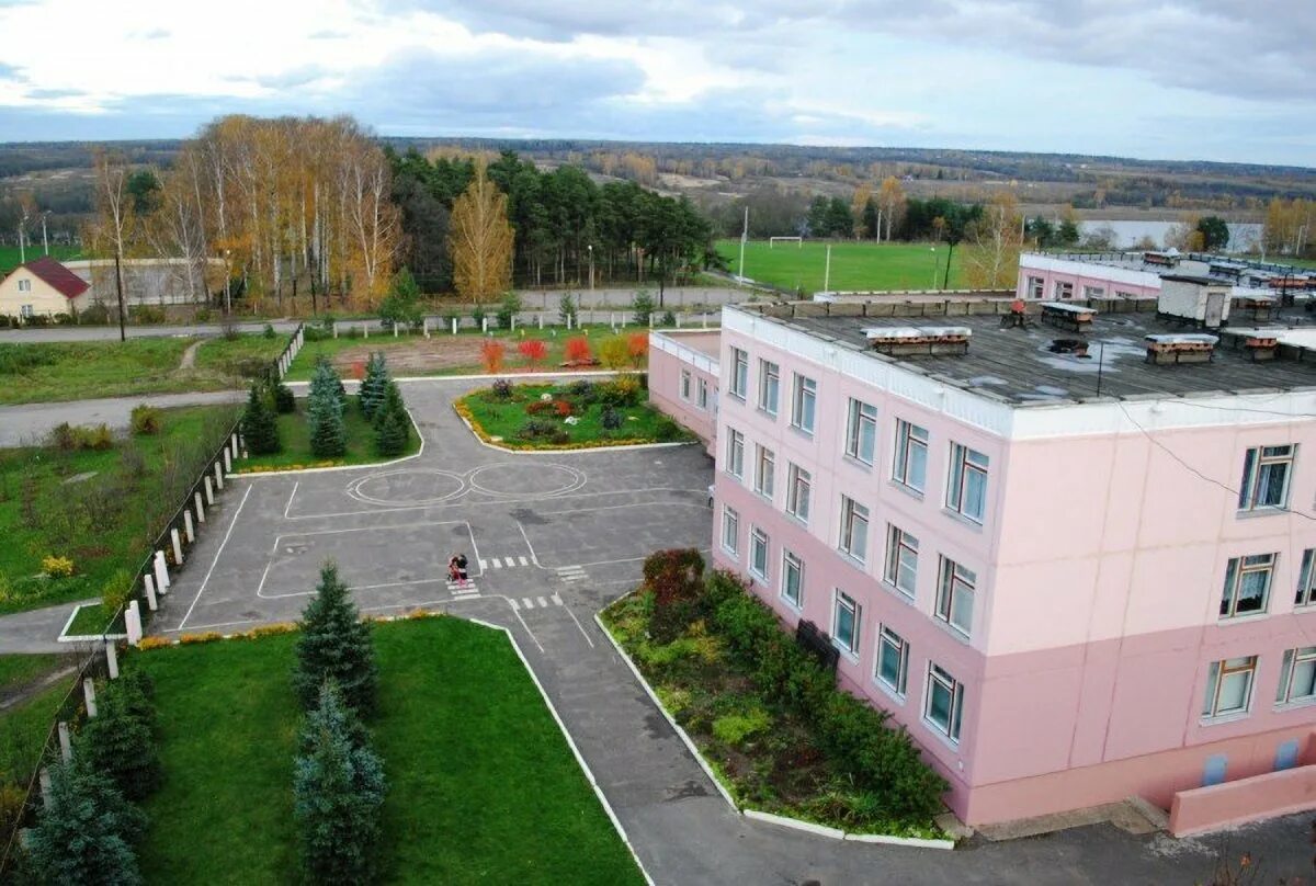 Фоминская средняя школа