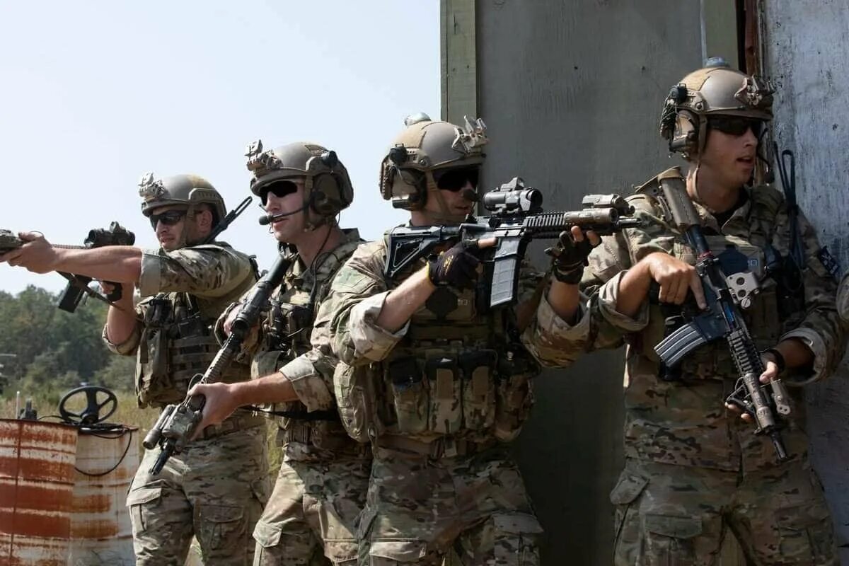 Jsoc. Special Forces США Green Beret. ССО США зелёные береты. Special Forces США Green Beret 2004. Us Army Special Forces Green Berets.